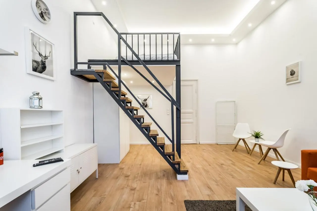 Hello Downtown Ferenc 34 Apartment Budapest